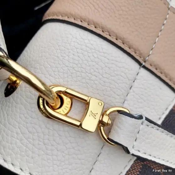 First bag ru Louis Backpack Vuitton CHANELapton 0612